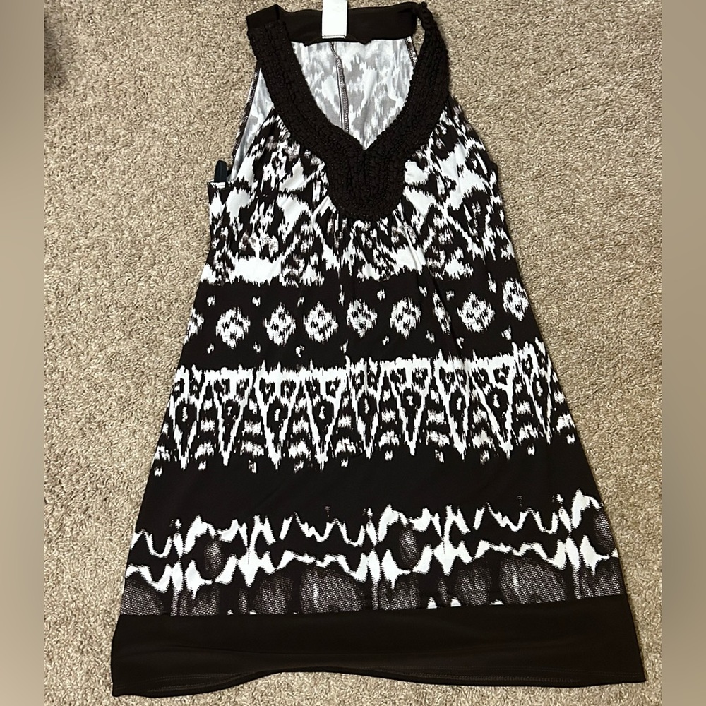 Sleeveless dress, brown and cream, size Large